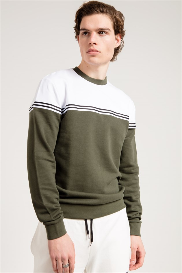 Color Block Sweatshirt in Khaki